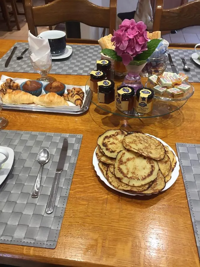 Bed & Breakfast Chambres D'Hotes Chez Coco Saint-Georges-de-Reneins France